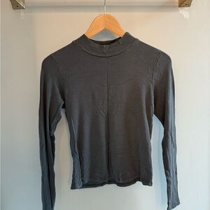 Long-sleeve Mockneck Top